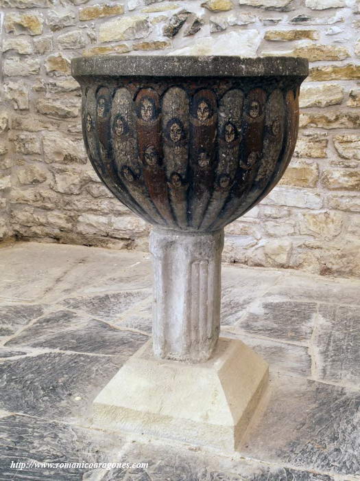PILA BAUTISMAL GALLONADA